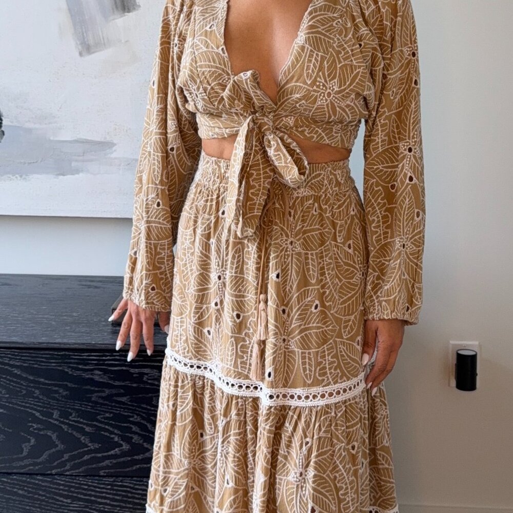 TWO-PIECE EMBROIDERED SET